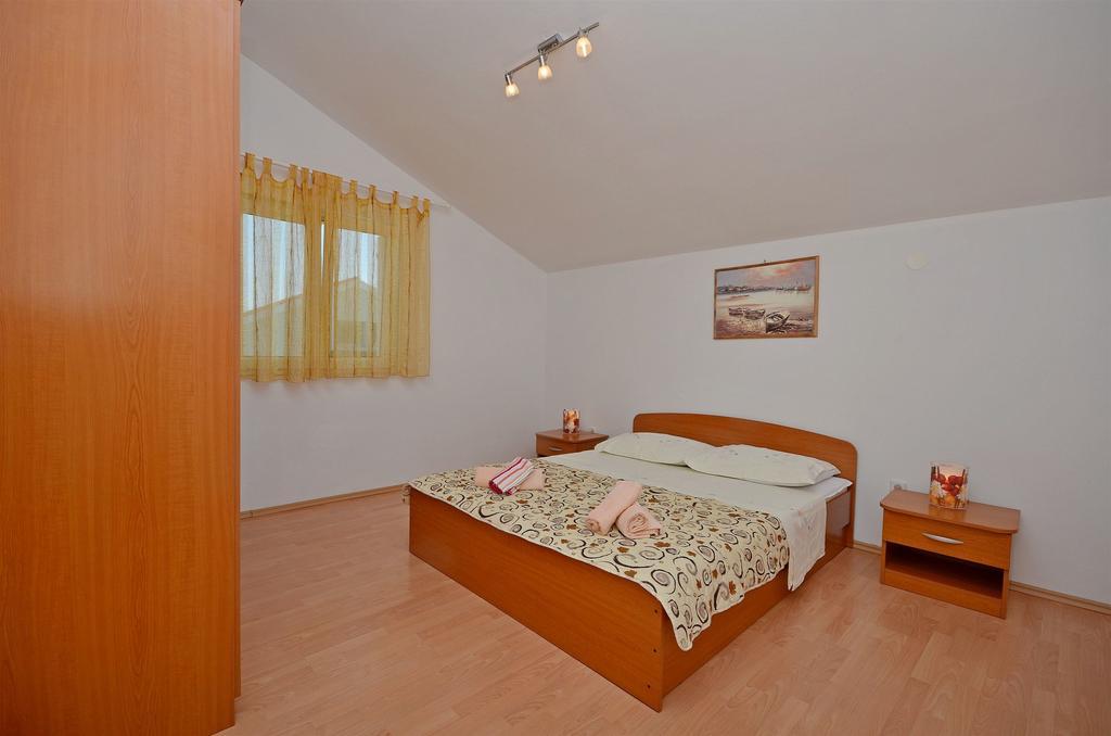 Apartments Sime Vodice Esterno foto