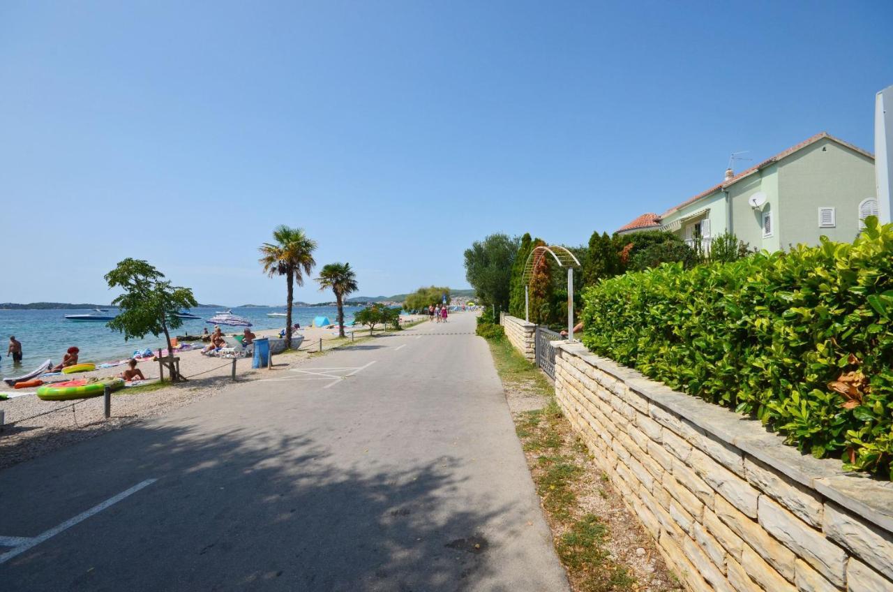 Apartments Sime Vodice Esterno foto